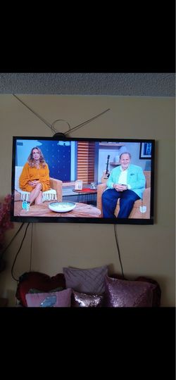 Good condition working TV