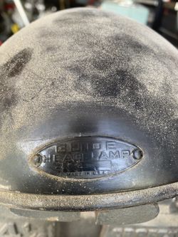 1932 Headlight Buckets