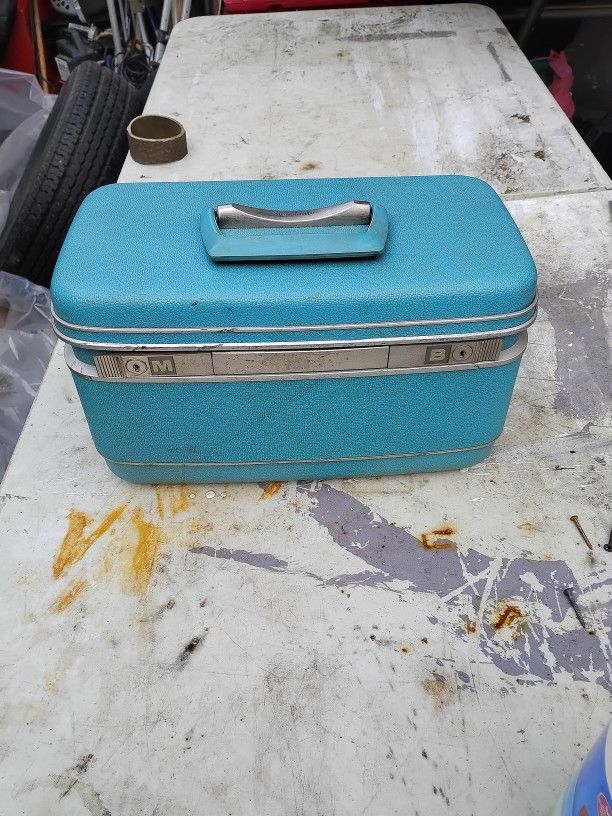 Vintage Samsonite Train Cart Lug