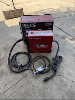 Lincoln Electric WELD-PAK 90i FC Flux-Cored Wire Feeder Welder (No Gas)