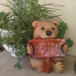 Welcome Bear 