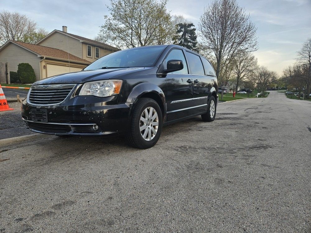 2013 Chrysler Town & Country