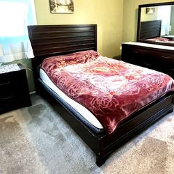 Queen Bedroom Sets 
