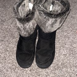 fur boots 