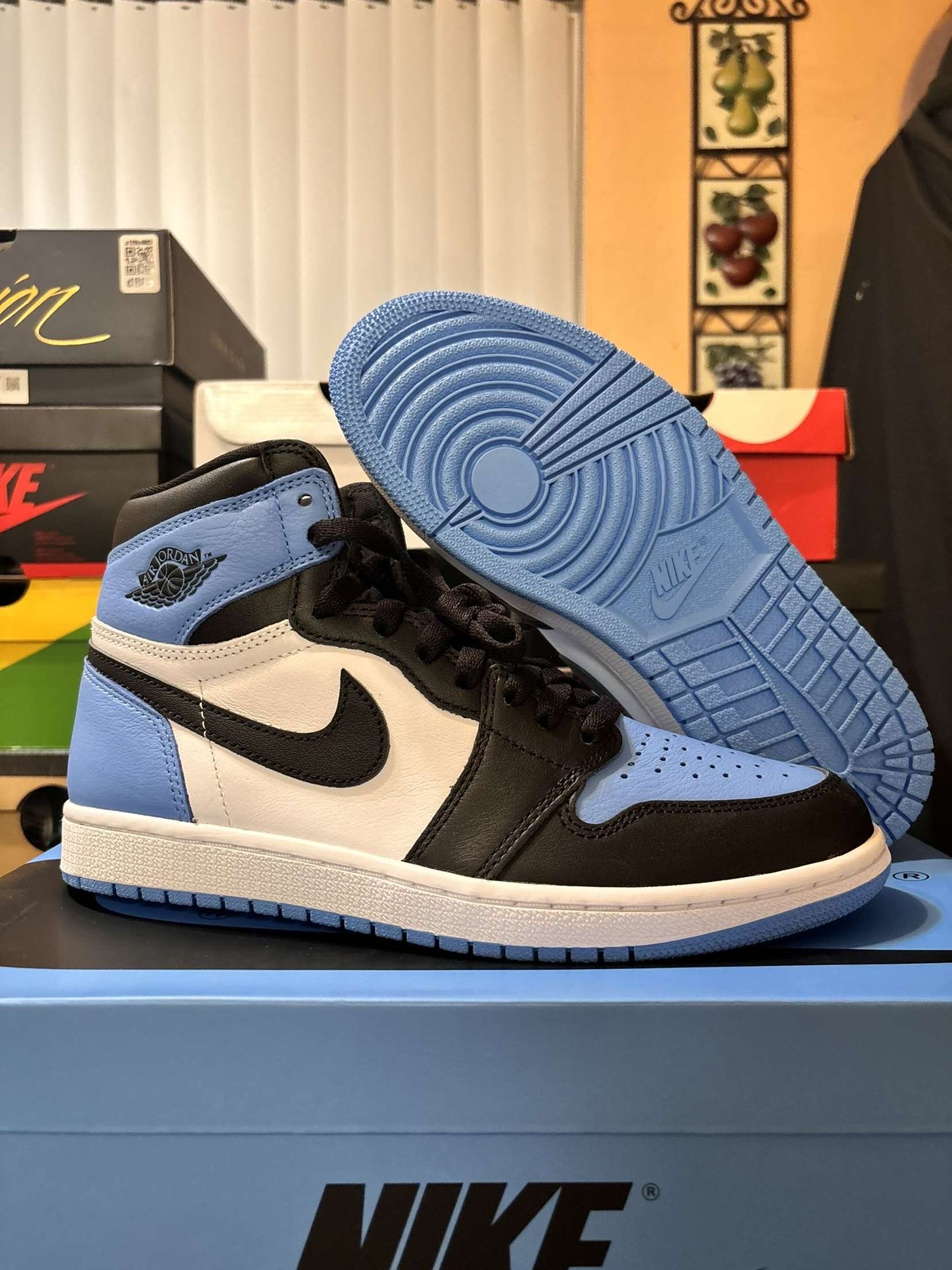 Jordan 1 University Blue Size 8.5