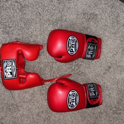 kids boxing gloves and headgear