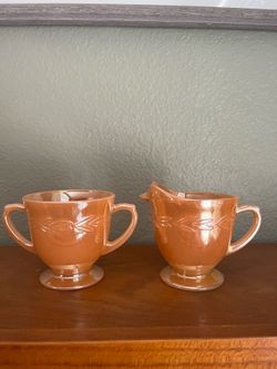Sugar bowl & Creamer