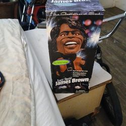 Dancing Shouting James Brown  18 Inches 