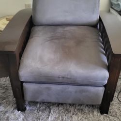 Recliner