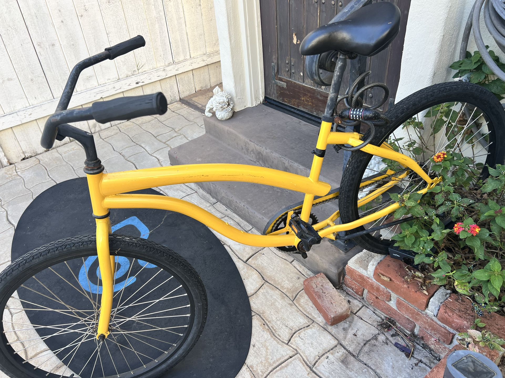 Yellow Cruiser Bike Large Low Frame