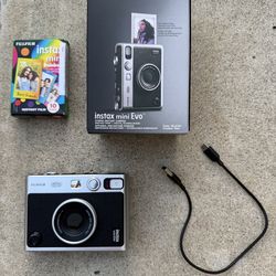 Fujifilm Instax Mini Evo