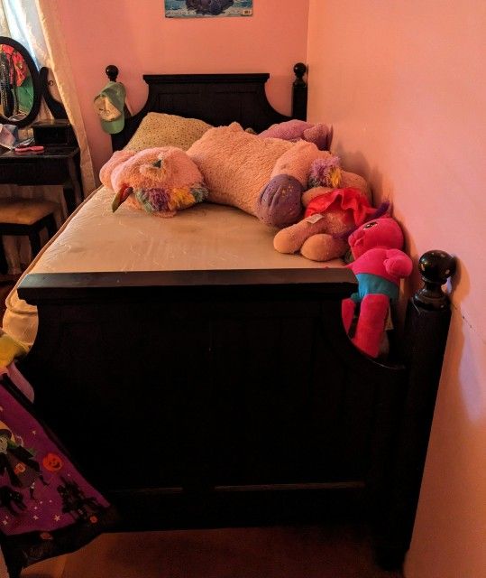 Pottery Barn Twin Wood Bed Frame