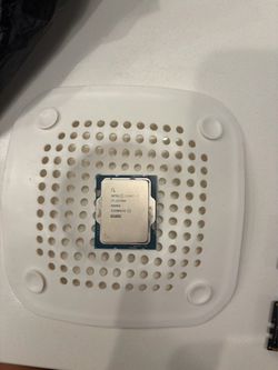 Intel Core i7-13700K Desktop CPU