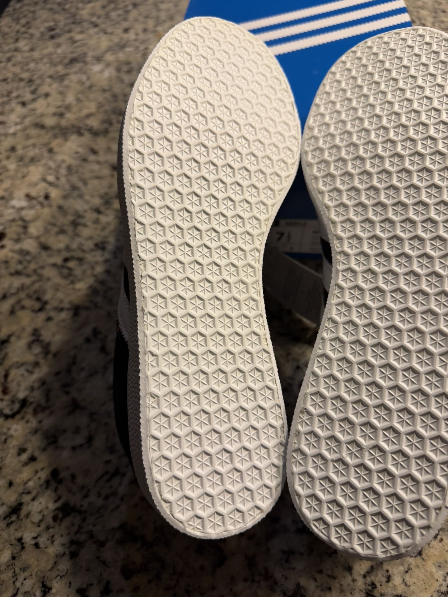 Size 7.5 Adidas Gazelle Black Cloud White SKU BB5476 Brand New