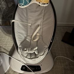 4moms Mamaroo 