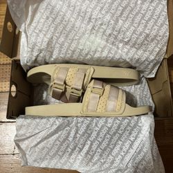 Kappa  Luria 1 Slides Beige- Beige LT Unisex  Size 10 Unisex