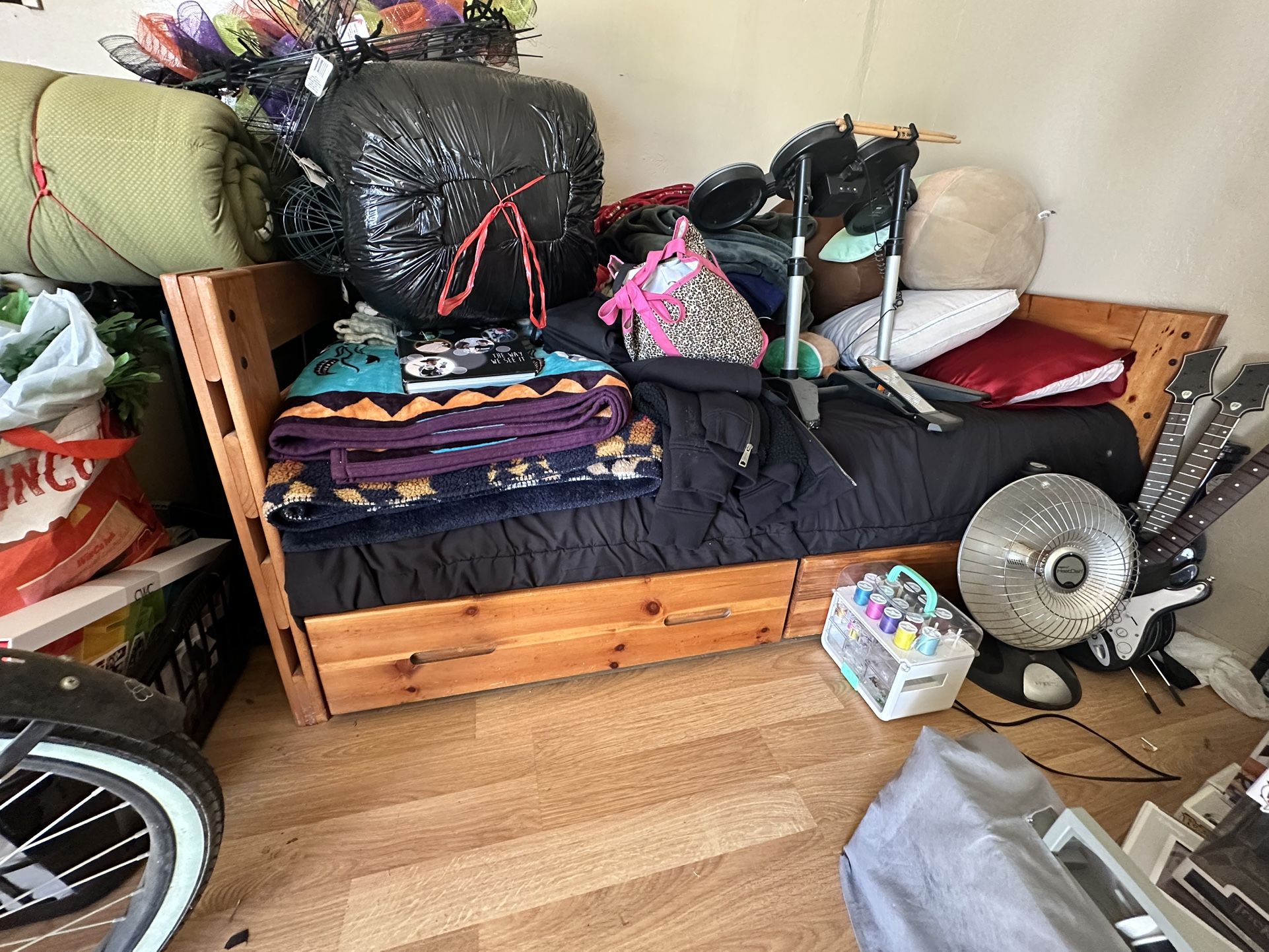 2 TWIN Size Bunk Beds With Matresses, and Dresser.