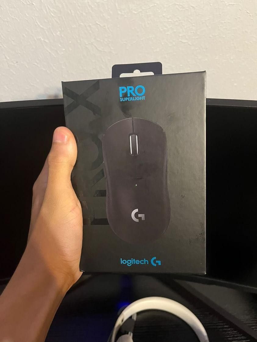 Logitech X Superlight