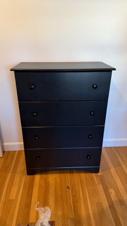 4 drawer black dresser