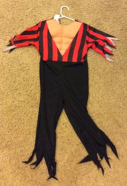 HALLOWEEN- Pirate with Muscles - Halloween Costume