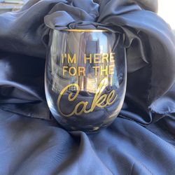 Set of 10 “I’m Here For The Cake”Stemless Wine Glass 16oz Wedding Anniversary Birthday Party Events Decor