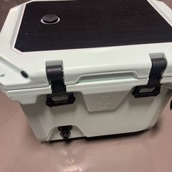 Brutank 55qt Ice Chest