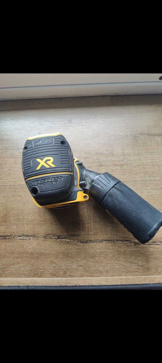 DeWalt