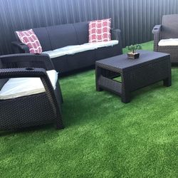 New 5 Piece Patio Set-