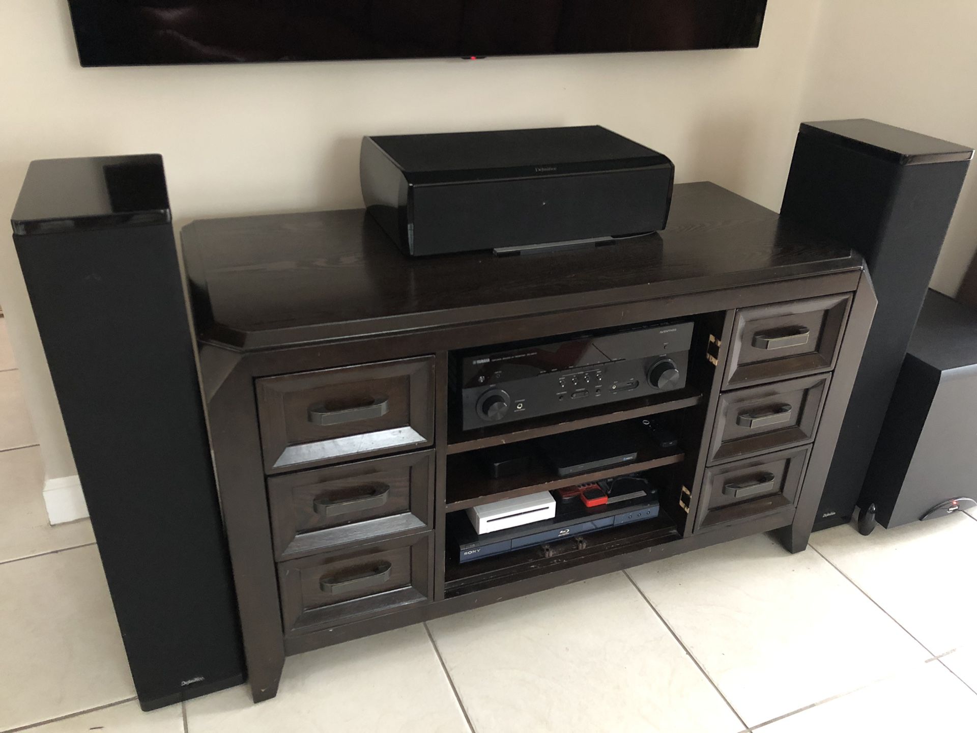 Definitive Technology BP6 BP-6B floorstanding speakers towers def tech audio home theater bipolar bp8 bp10