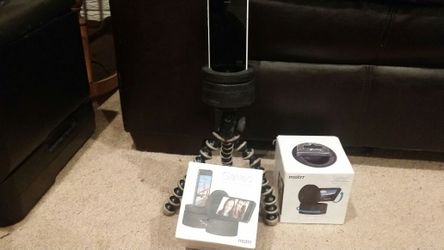 Motrr gallileo robotic dock and gorillapod hybrid tripod