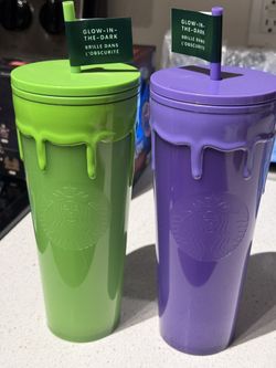 Starbucks Cups 