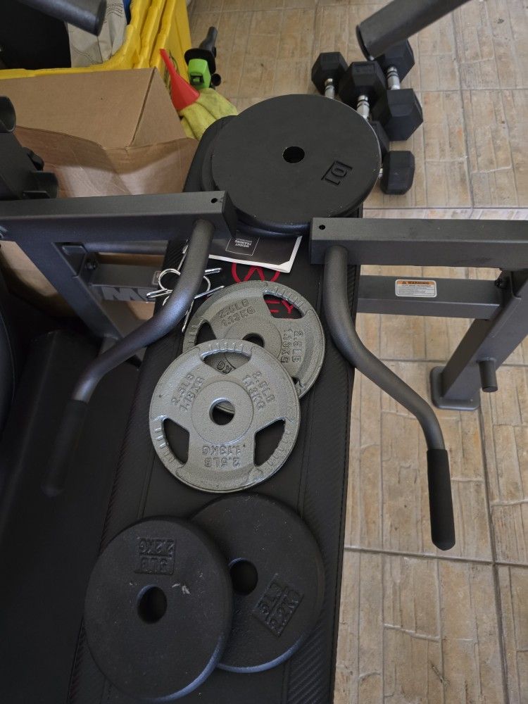weight bench