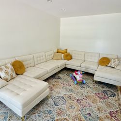 Modern Cream Sectional Sofa – Seats 8+ – Stylish, Spacious & Elegant