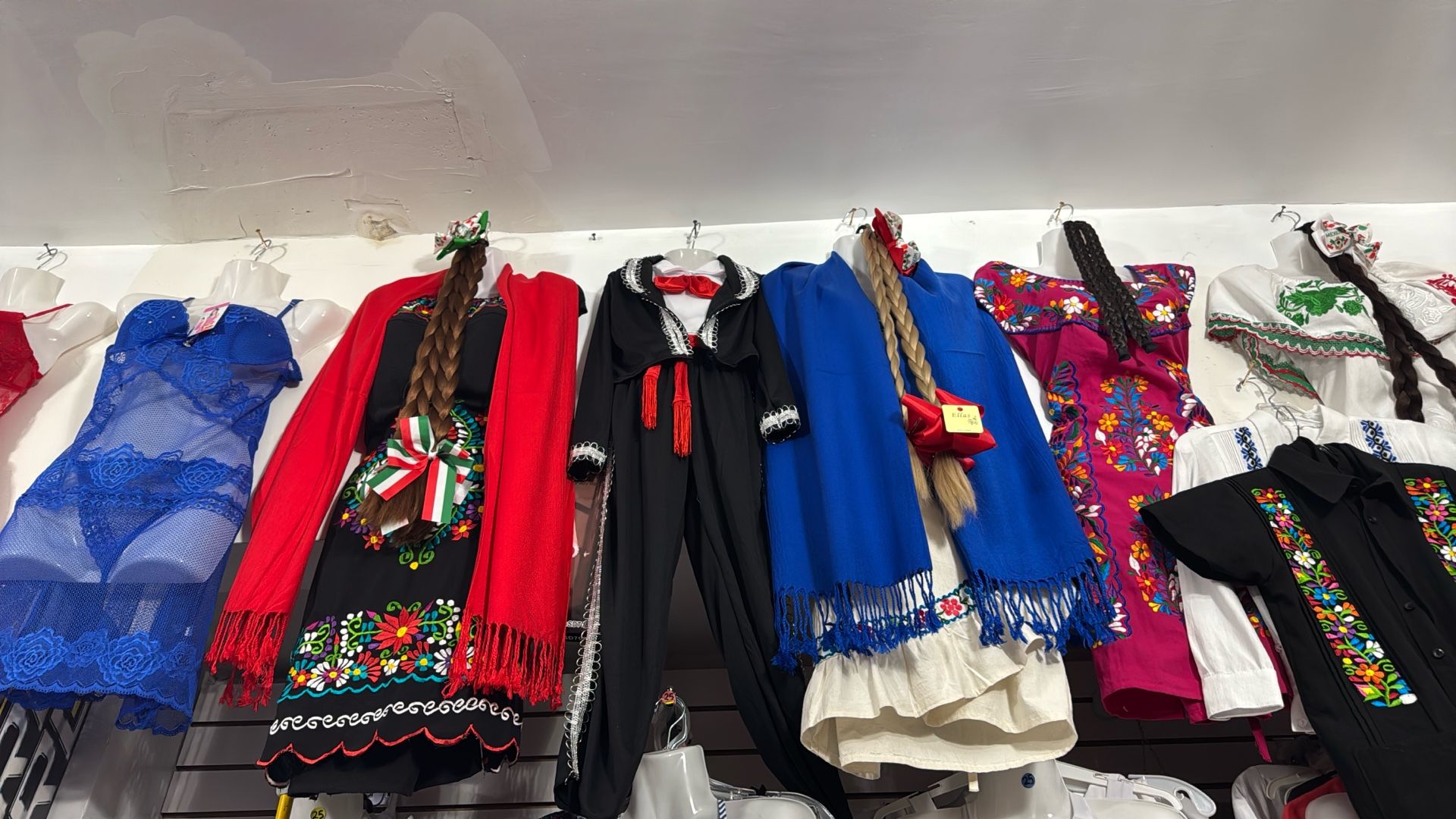 Ropa Mexicana-Mexican Clothes