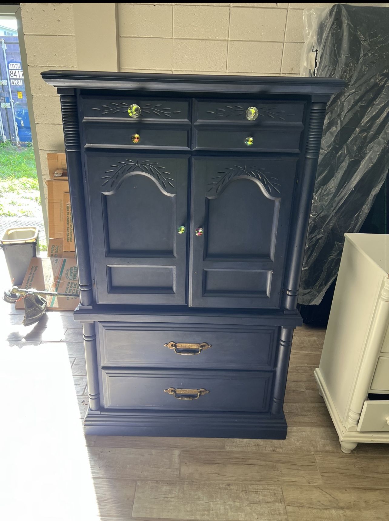 Armoire  $50