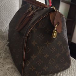 Vintage LV Bag !! $500.00!! Travel Nurse Must go Today! 
