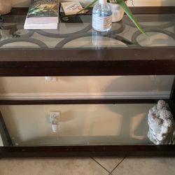 Beautiful 3 Tables Living Room 