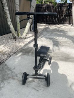 Knee scooter