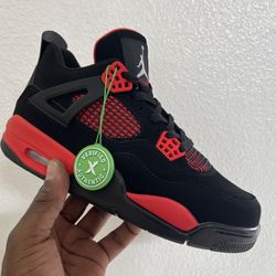 Jordan 4 Retro Red Thunder 