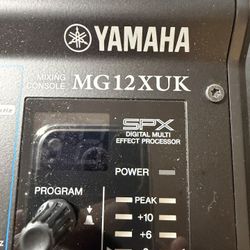 Yamaha MG12XUK Audio Mixer 