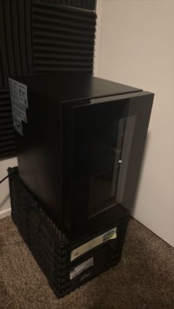24 Can Mini Fridge
