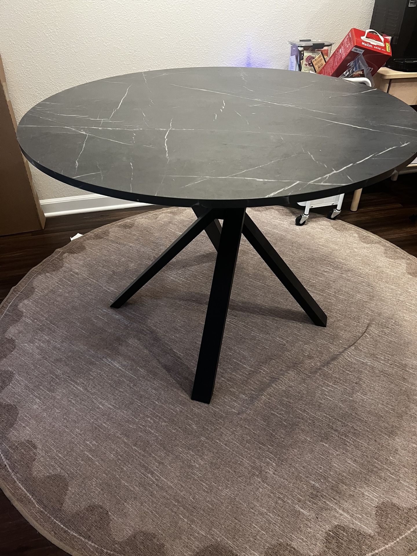 IKEA MARIEDAMM Black 41 3/8" Round Dining Table with Marble Effect