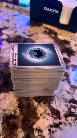 POKÉMON CARDS