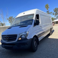 2015 Mercedes-Benz Sprinter Cargo