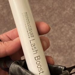 Lash boost By Rodan & Fields
