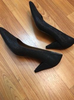 Black heels and purse