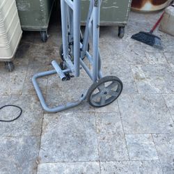 Ridgid mitter stand