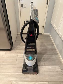 Carpet cleaner machine