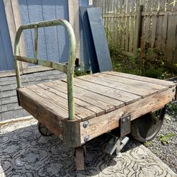 Industrial Cart / Coffee Table 