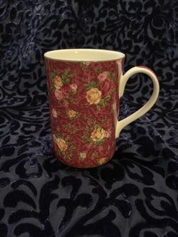 Royal Albert old country roses Ruby Lace coffee mug